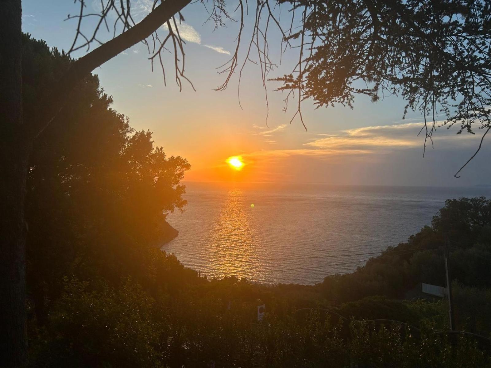 Villa Velta Sea Sunset Porto Santo Stefano  Εξωτερικό φωτογραφία